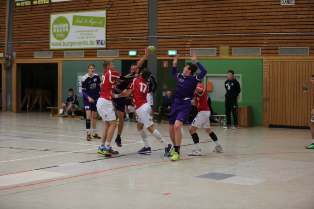 Der servierte Ball!